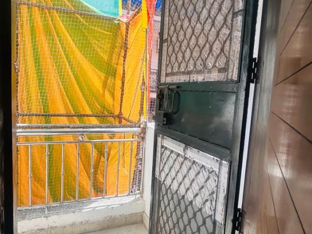 Malviya Nagar, South Delhi 3 Bedroom 1500 Sq. Ft. Builder Floor in Malviya Nagar Delhi Listing ID: #10243