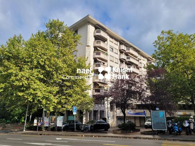 Malagnou Büro von 485 m² im Obergeschoss