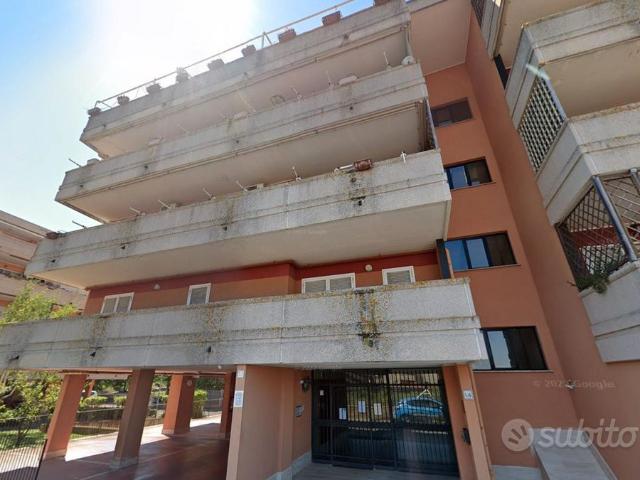 Malafede trilocale con terrazzo e posto auto