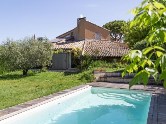 MALAUCENE / VENTOUX / MAISON D'ARCHITECTE / SH260M2 / PARC 1