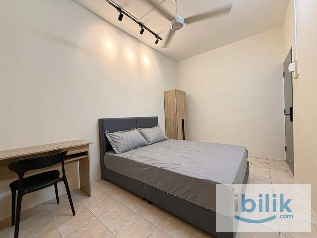 [Malay Female] Middle Room Seremban Putra Sikamat TR0312