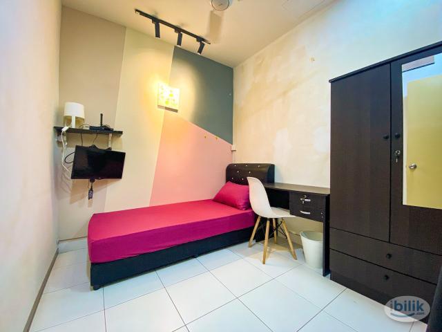 [Malay Female] Single room Avenue Crest Shah Alam TR0151 AC17
