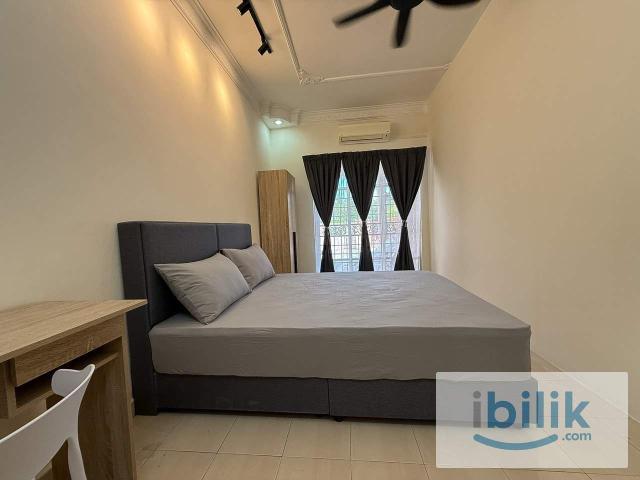 [Malay Female] Single Room Warisan Puteri Sikamat Seremban TR0321