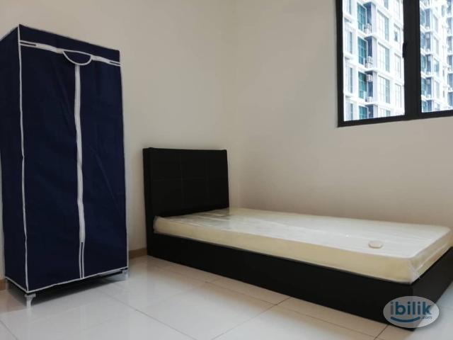 MALAY Female Unit, Available Room For Rent IN ️ VISTA ALAM