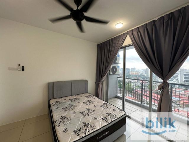 [Malay Only] Female Unit Balcony Room Fully Furnished @ Platinum Splendor Residensi Semarak