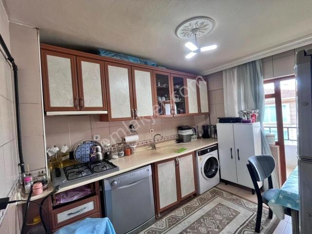 Malazgirt Mah. Ara Katta/asansörlü/cadde Cepheli 3+1