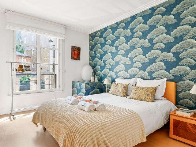Malcor Suite: Stunning apartment on the Left Bank, Paris Amsterdam Apartments for Rent