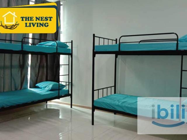Male quad sharing room @ vista alam