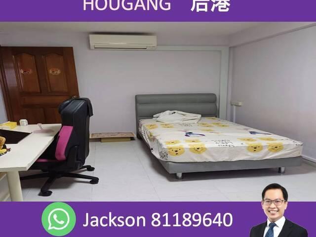 Male Room Blk 619 Hougang Ave 8
