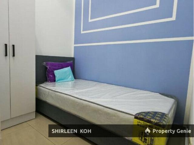 Male Room for Renting at Suriamas Suites Condominium @ Larkin JB Town