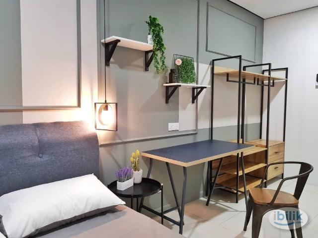 [Male Unit] Middle Room at KL Sentral, KL City Centre