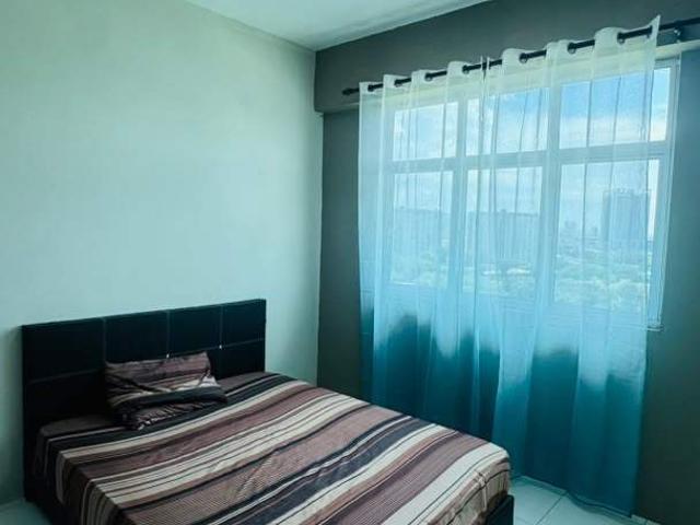 MALE URGENT ! Master Bedroom at Palma Laguna, Seberang Jaya Penang