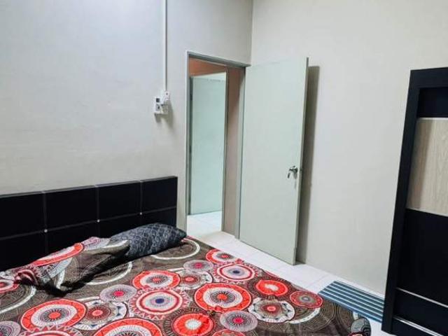 Male urgent! Middle Room at Palma Laguna, Seberang Jaya Penang