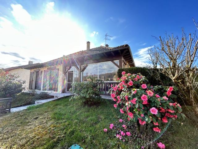 MALEMORT CENTRE: LA MAISON FAMILIALE PAR EXCELLENCE !