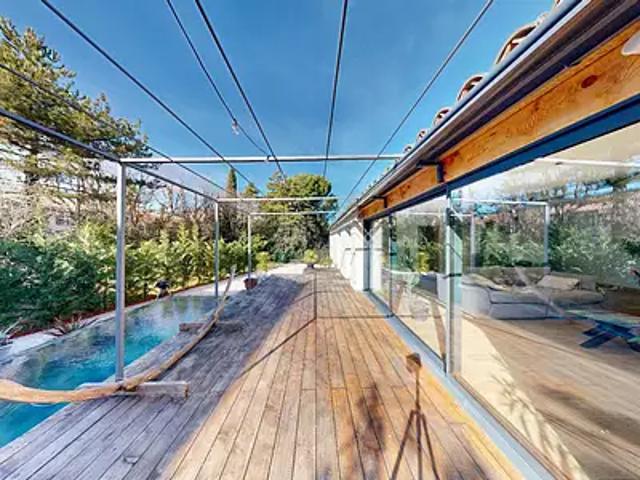 Malemort du Comtat 84570 Achat / Vente maison 6 pièces t6 au dernier étage piscine
