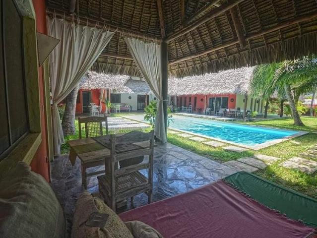 Malindi kibokoni residence, 9 Bedroom villa for sale
