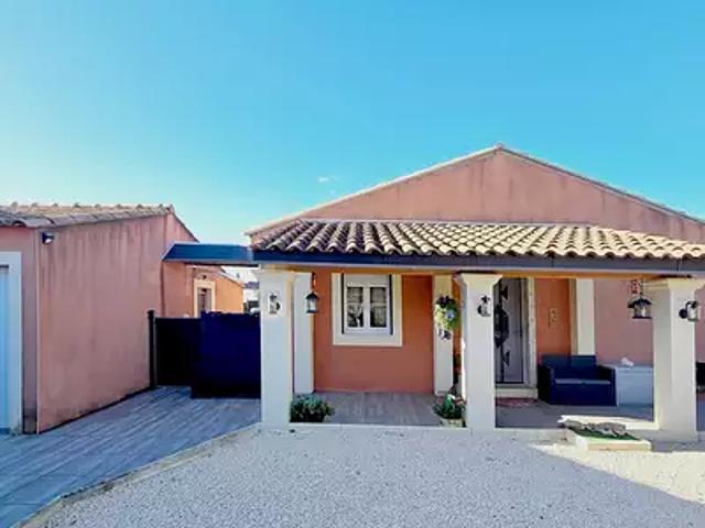 Mallemort 13370 Achat / Vente maison 4 pièces t4 au dernier étage piscine