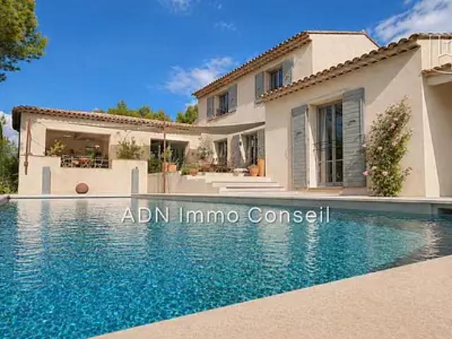 Mallemort 13370 Achat / Vente maison 5 pièces t5 piscine parking