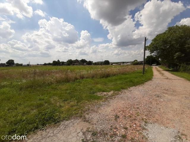 Malownicza działka 2800 m² z warunkami zabudowy