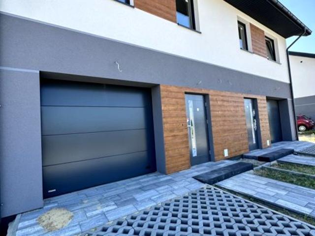 Malownicza 104 m², Kąck