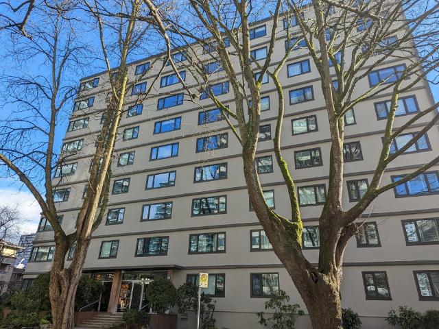 Maple Apartments