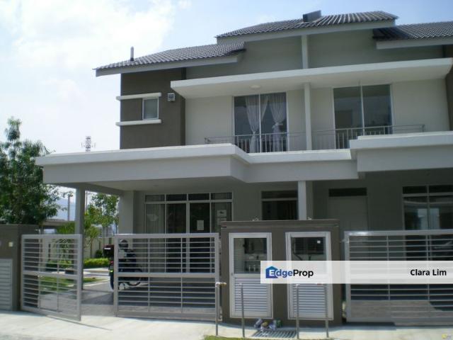 Maple Residence