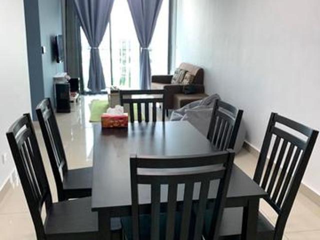 Maple Residence Bandar Bestari Fully furnished for rentklang