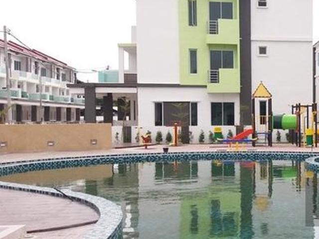 Maple Residence Tmn Selayang Utama Gated Guarded 3 Storey Terrace