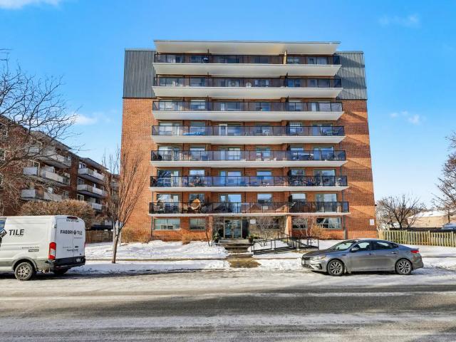 Mapleview Manor Apartments