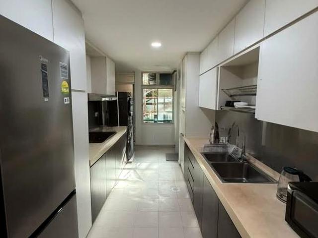 Maplewoods D21, Condominium
