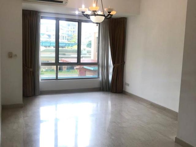 Maplewoods D21, Condominium