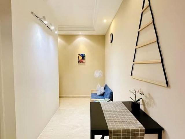 Maplewoods D21, Condominium