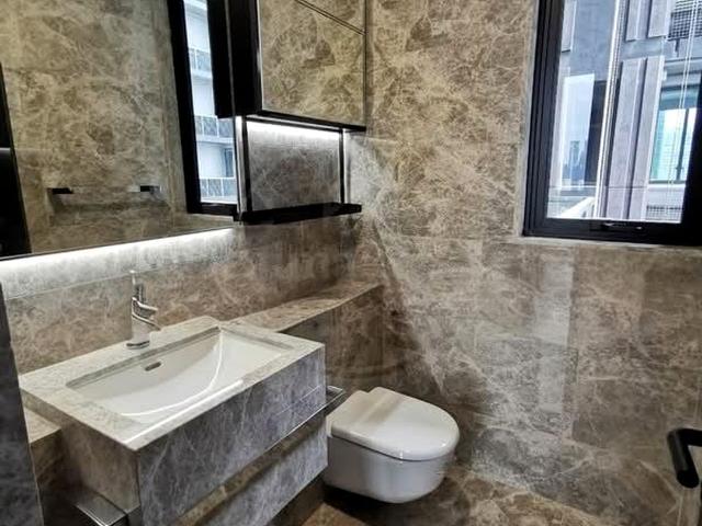 Martin Modern D9, Condominium