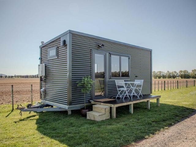 martinborough, studio
