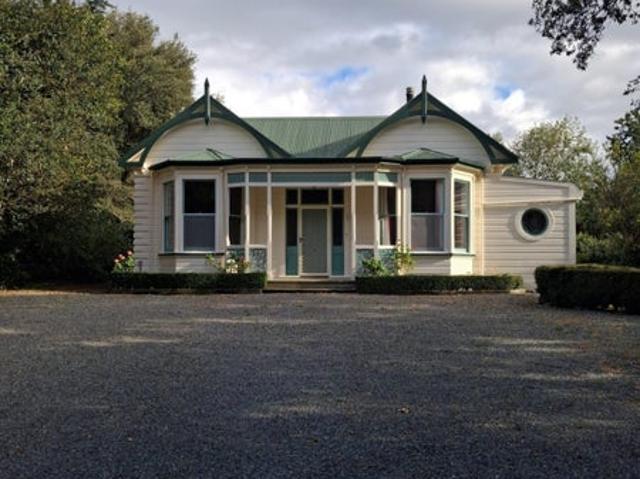 martinborough, 4 bedrooms