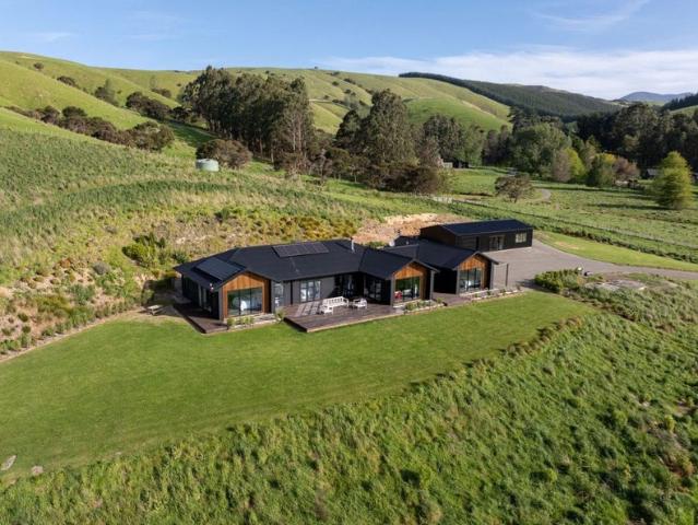 martinborough, 5 bedrooms