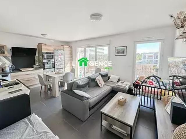 Martigues 13500 Achat / Vente appartement 3 pièces t3 au dernier étage terrasse
