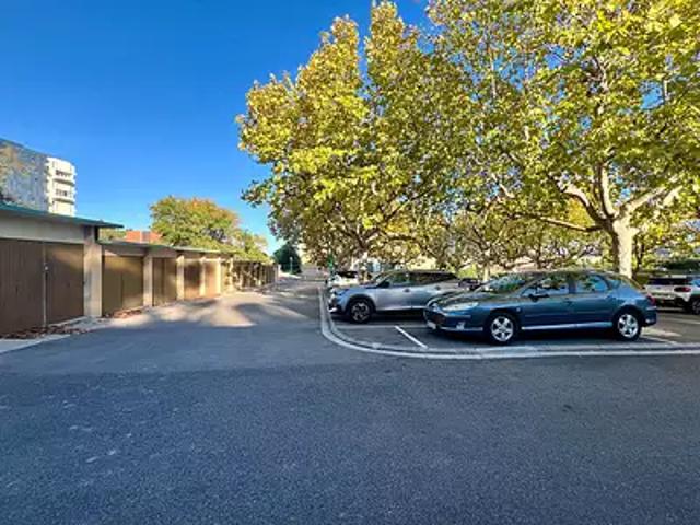 Martigues 13500 Achat / Vente parking au dernier étage