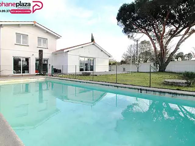 Martillac 33650 Achat / Vente maison 6 pièces t6 au dernier étage piscine