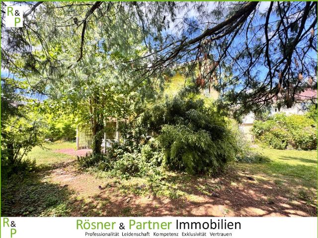 Marxheim! Abrissgrundstück mit Altsubstanz in ruhiger Lage – Bebaubar mit EFH, DH o. 2 FH