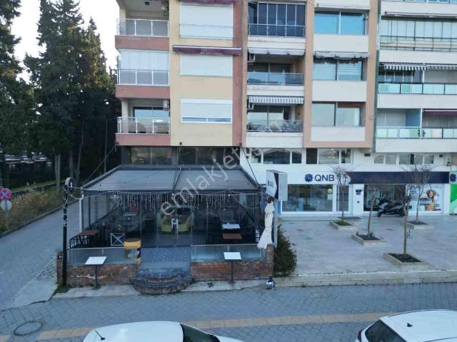 Marına Da Köşe Konumlu Denıze Sıfır Satılık Dükkan