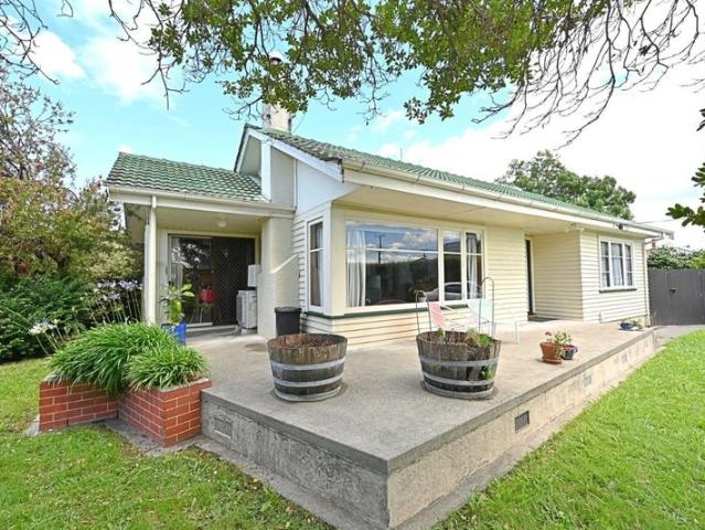 maraenui, 2 bedrooms