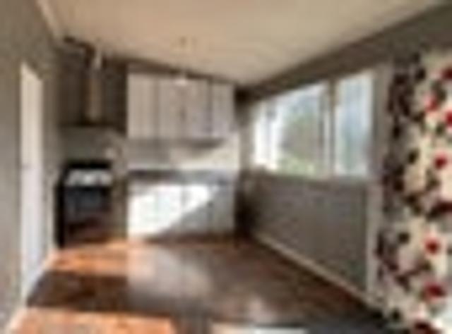 Maraenui, 2 bedrooms, $360 pw