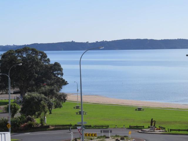maraetai, 4 bedrooms