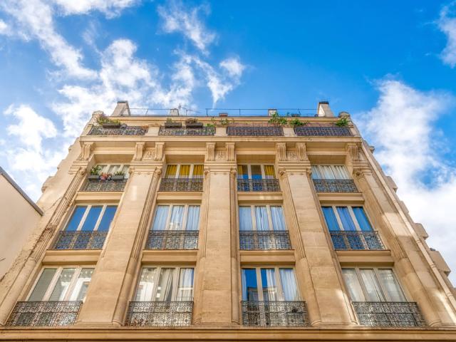 Marais Montmorency 2ch by B'Your Home