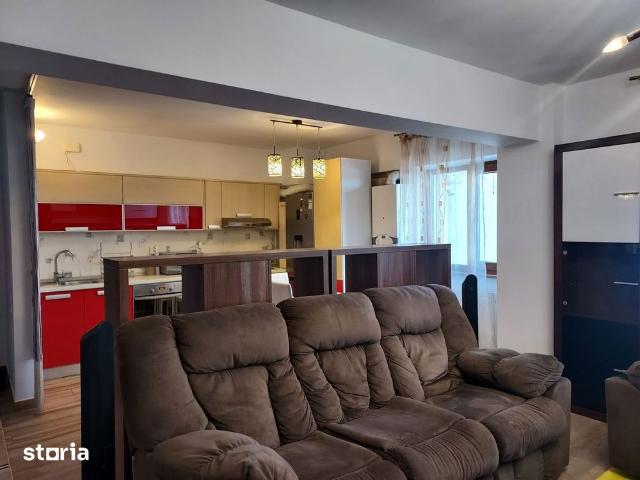 Marasesti apartament cu 4 camere decomandate