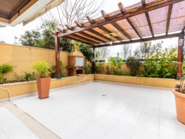 Maravilhoso Apartamento T2 na Quinta de São Gonçalo, em Carcavelos