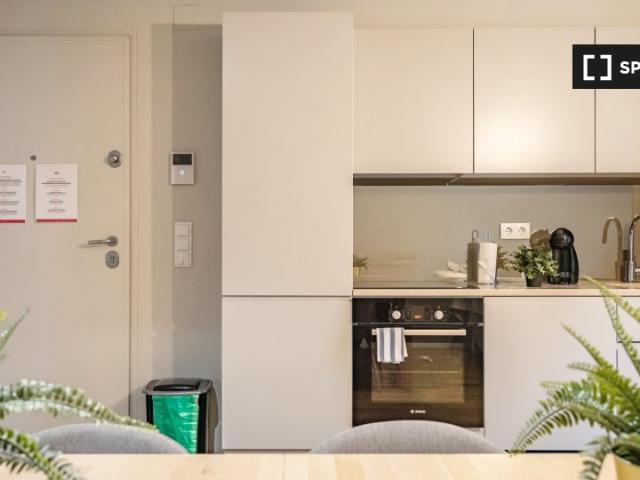 Maravilhoso apartamento de 2 quartos para alugar na Bica, Lisboa