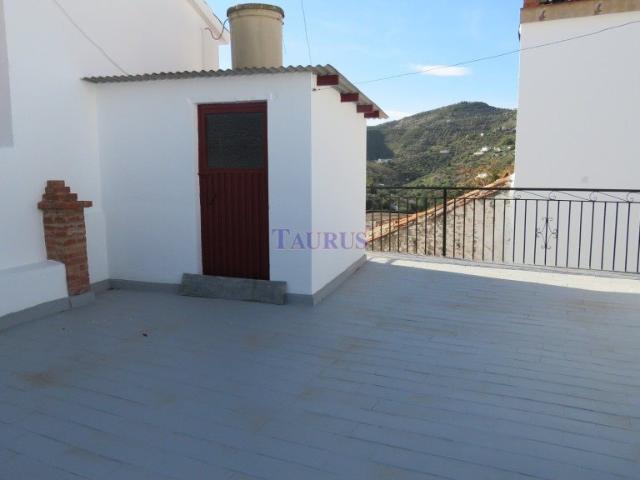 Maravillosa casa de pueblo situada en el pueblo de Canillas. 128m² Canillas de Albaida