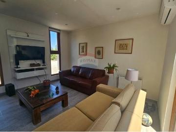 ¡Maravillosa casa 2 en 1! 7 Dormitorios por 28000.00 en Colina
